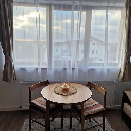 Craitelor Boutique Airport Apartment Otopeni Exterior foto